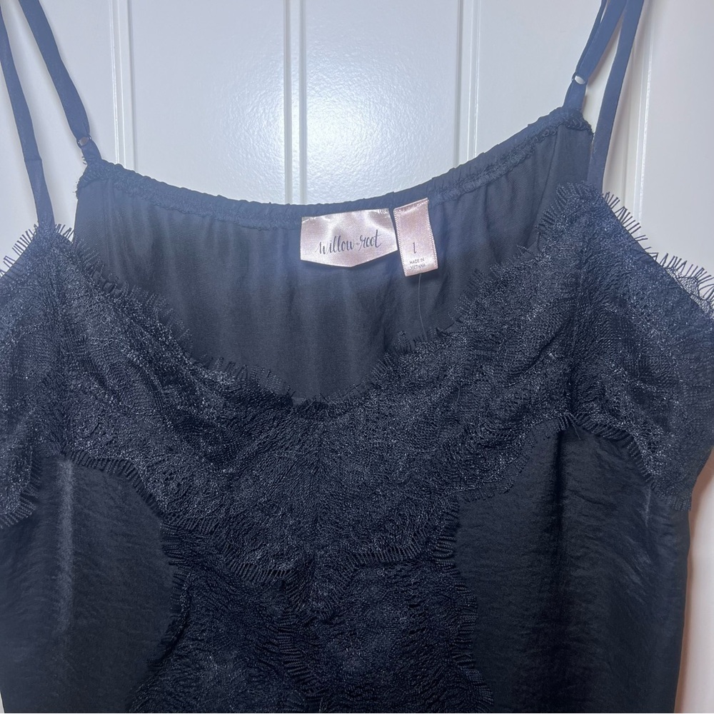 NWT Willow and Root Womens Black Lace Cami Tank Adjustable Straps Size Large - Picture 2 of 8